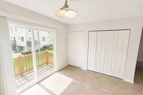 1709 Windward Drive Pingree Grove IL 60140