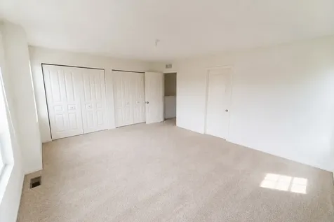 1709 Windward Drive Pingree Grove IL 60140