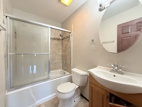 18018 Chantilly Lane Hazel Crest IL 60429