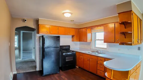 15501 Maryland Avenue Dolton IL 60419