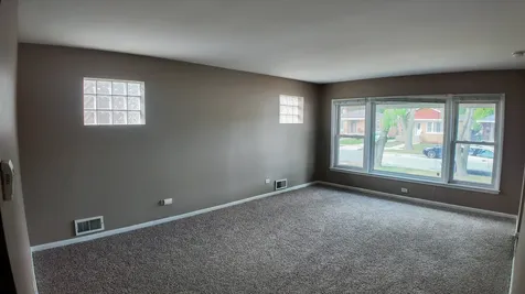 15501 Maryland Avenue Dolton IL 60419