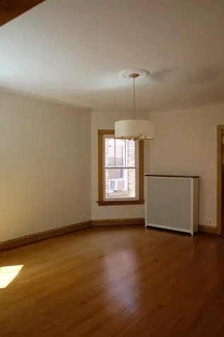 4822 North Leavitt Street Chicago IL 60625