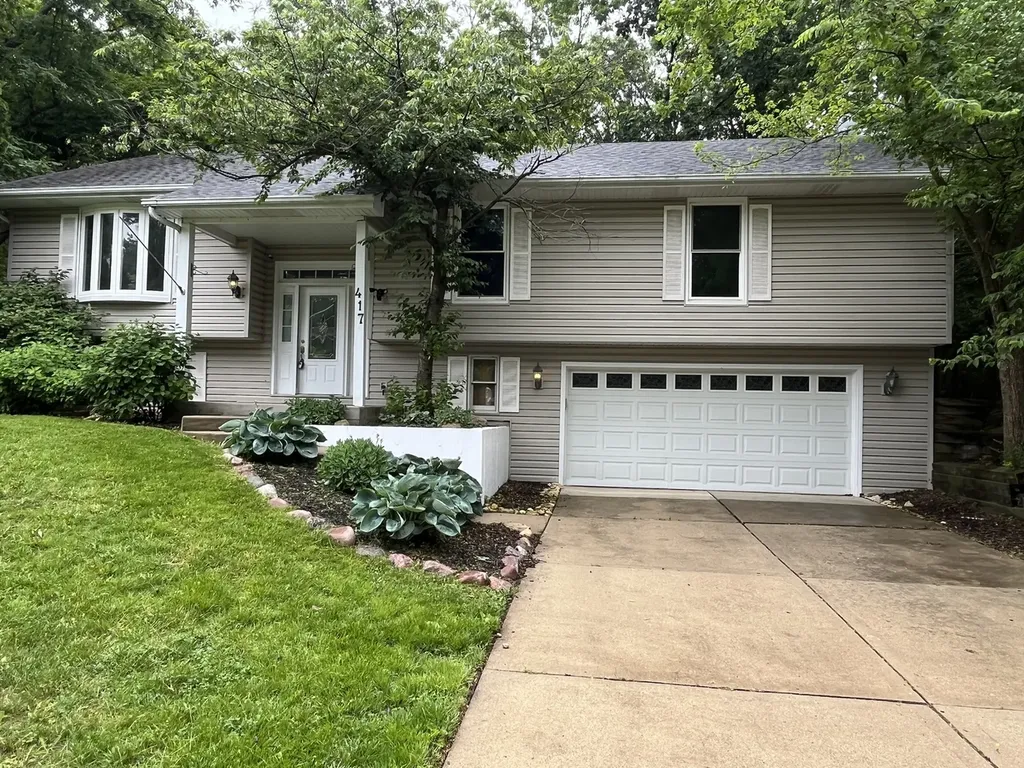 417 Cambridge Way Bolingbrook IL 60440