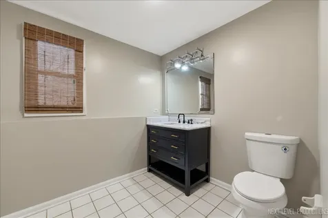 417 Cambridge Way Bolingbrook IL 60440