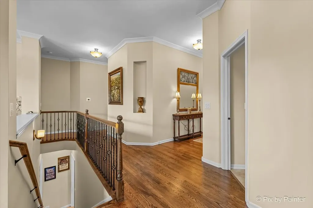 4053 Honeymoon Ridge Lake In The Hills IL 60156