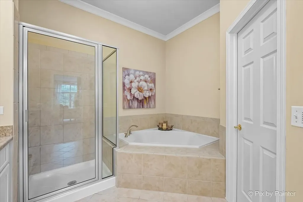 4053 Honeymoon Ridge Lake In The Hills IL 60156