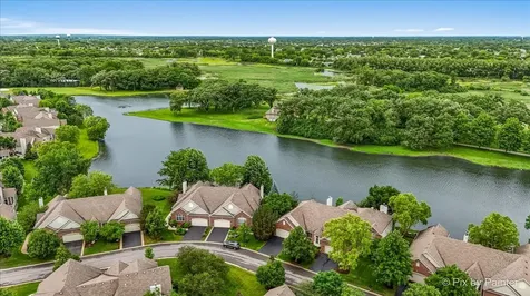 4053 Honeymoon Ridge Lake In The Hills IL 60156