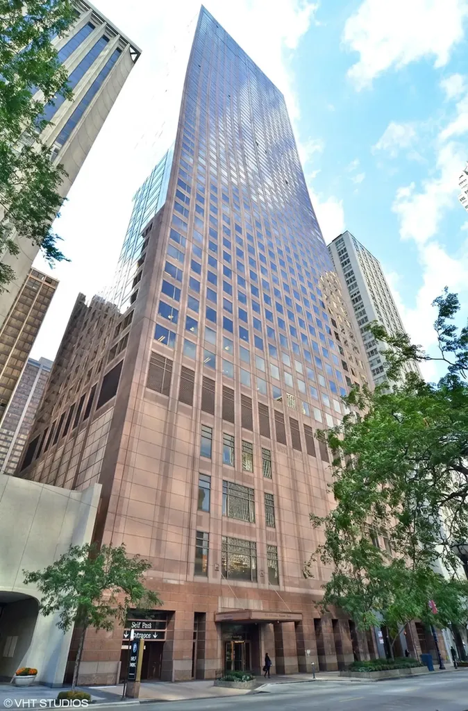 161 East Chicago Avenue Chicago IL 60611