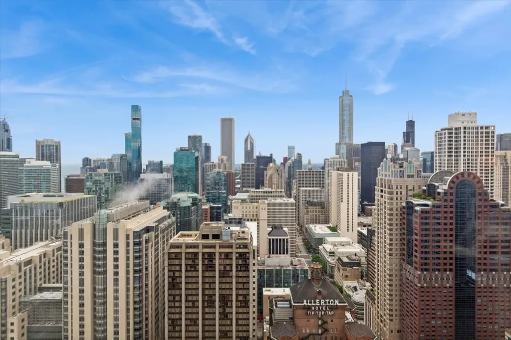 161 East Chicago Avenue Chicago IL 60611