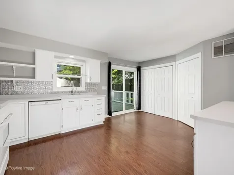 4342 Washington Street Downers Grove IL 60515