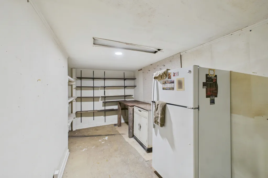 306 North Maple Avenue Elmhurst IL 60126