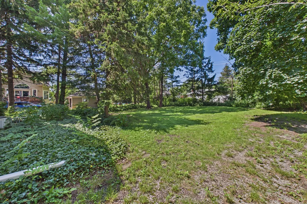 306 North Maple Avenue Elmhurst IL 60126