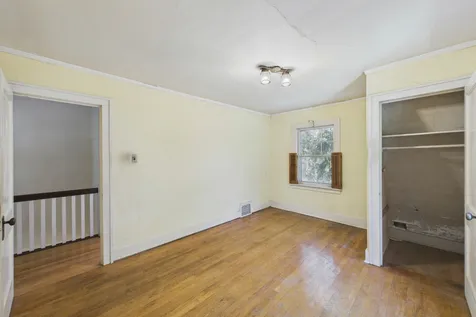 306 North Maple Avenue Elmhurst IL 60126