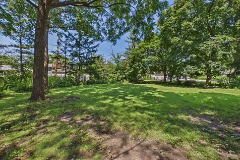 306 North Maple Avenue Elmhurst IL 60126