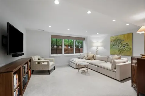 2201 Lincolnwood Drive Evanston IL 60201