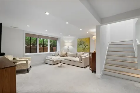 2201 Lincolnwood Drive Evanston IL 60201