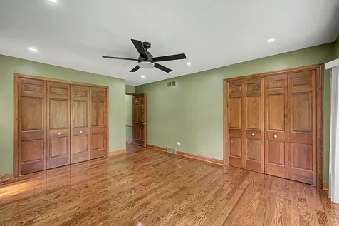 24364 South Volbrecht Road Crete IL 60417