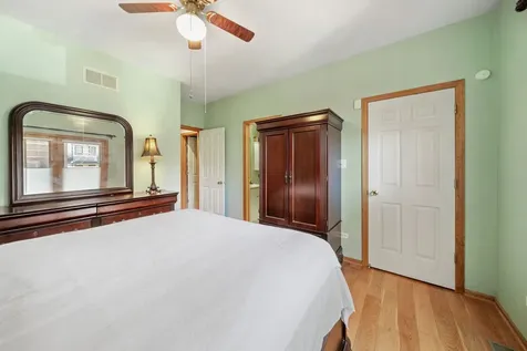 1451 West Walton Street Chicago IL 60642