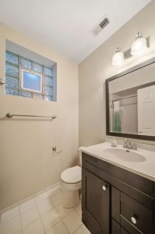 1451 West Walton Street Chicago IL 60642