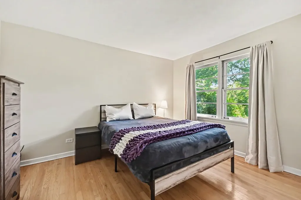 516 South Grace Street Lombard IL 60148