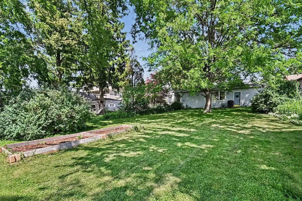 516 South Grace Street Lombard IL 60148