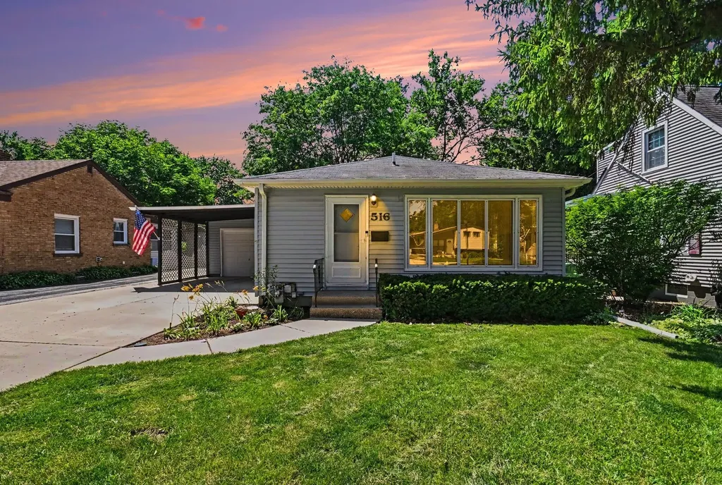 516 South Grace Street Lombard IL 60148