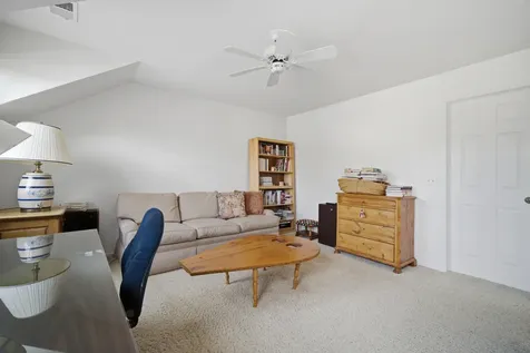 326 Satinwood Court N Buffalo Grove IL 60089