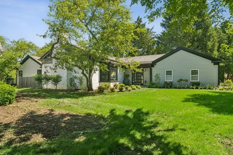4643 Lake Point Circle Long Grove IL 60047
