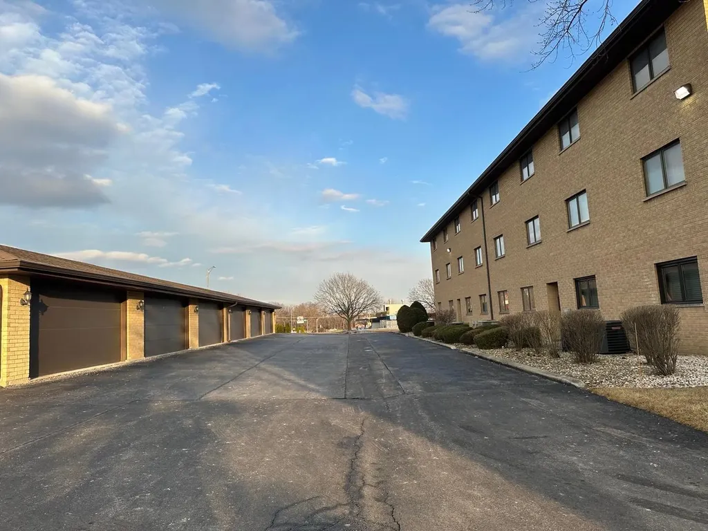 7304 Evergreen Drive Orland Park IL 60462