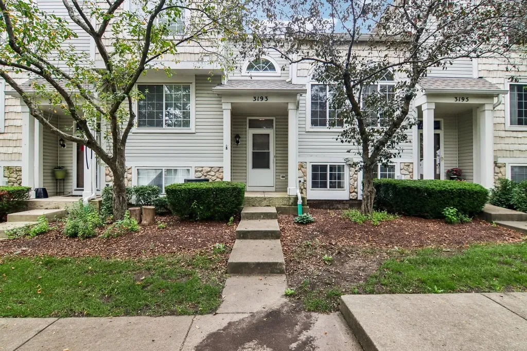 3193 Ketch Court Aurora IL 60503