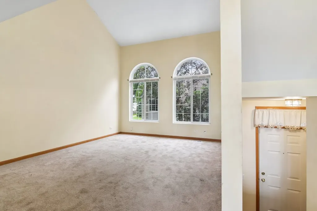 3193 Ketch Court Aurora IL 60503