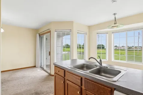 3193 Ketch Court Aurora IL 60503