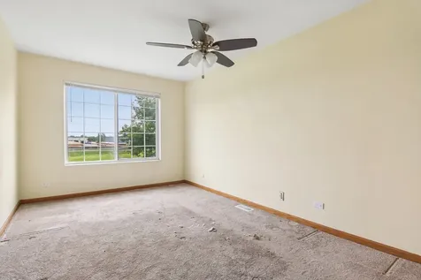 3193 Ketch Court Aurora IL 60503