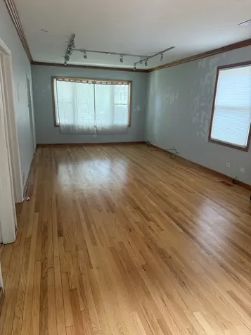 2439 West Byron Street Chicago IL 60618