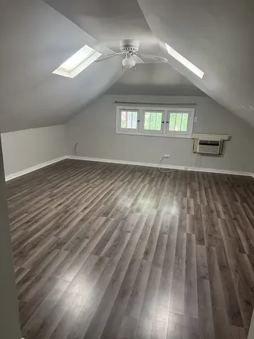 2439 West Byron Street Chicago IL 60618