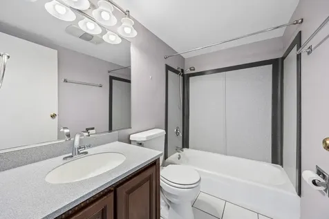 1139 Leavitt Avenue Flossmoor IL 60422
