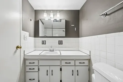 1139 Leavitt Avenue Flossmoor IL 60422