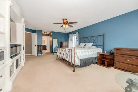 7414 Ascot Court E Joliet IL 60431