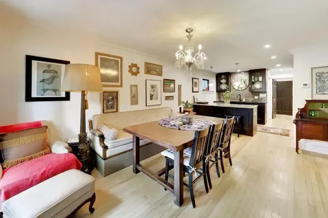 1840 North Bissell Street Chicago IL 60614
