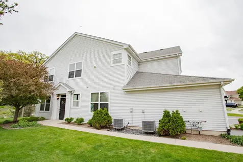 1208 Waverly Drive Volo IL 60020