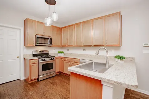 1208 Waverly Drive Volo IL 60020