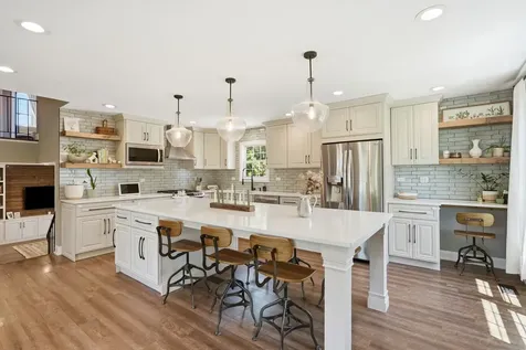 20531 South Frankfort Square Road Frankfort IL 60423