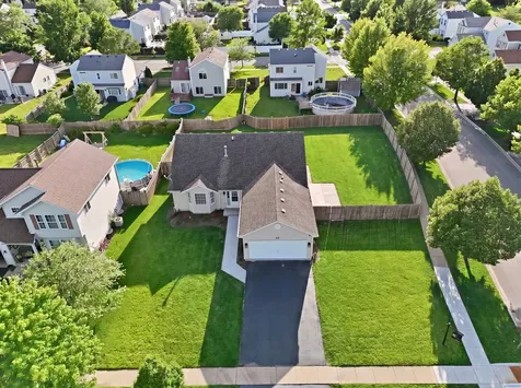 805 Thorn Creek Drive Joliet IL 60436