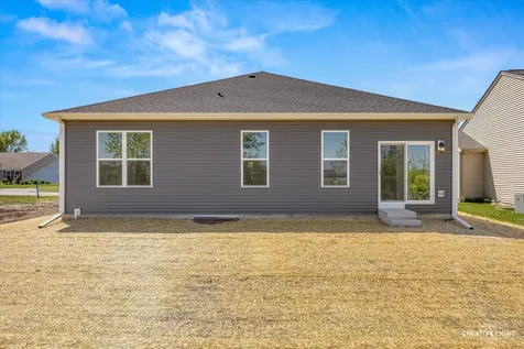 318 North Charles Street Cortland IL 60112