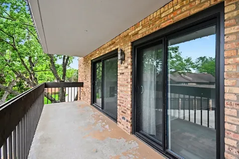 1671 Mission Hills Road Northbrook IL 60062