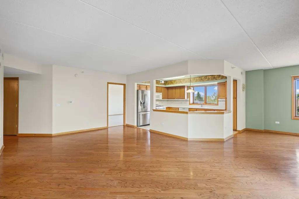 5055 Madison Street Skokie IL 60077