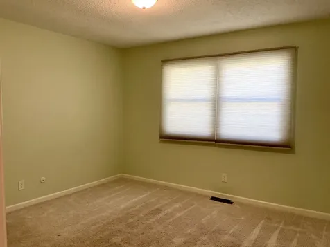 2209 Grange Circle Urbana IL 61801