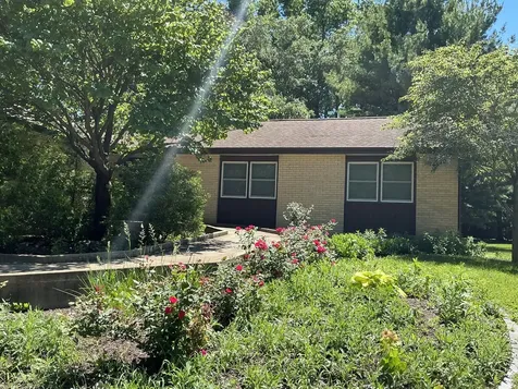 2209 Grange Circle Urbana IL 61801