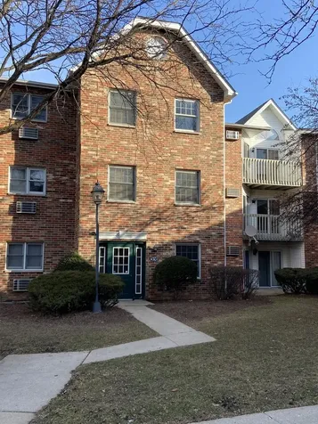 4301 West Shamrock Lane Mchenry IL 60050