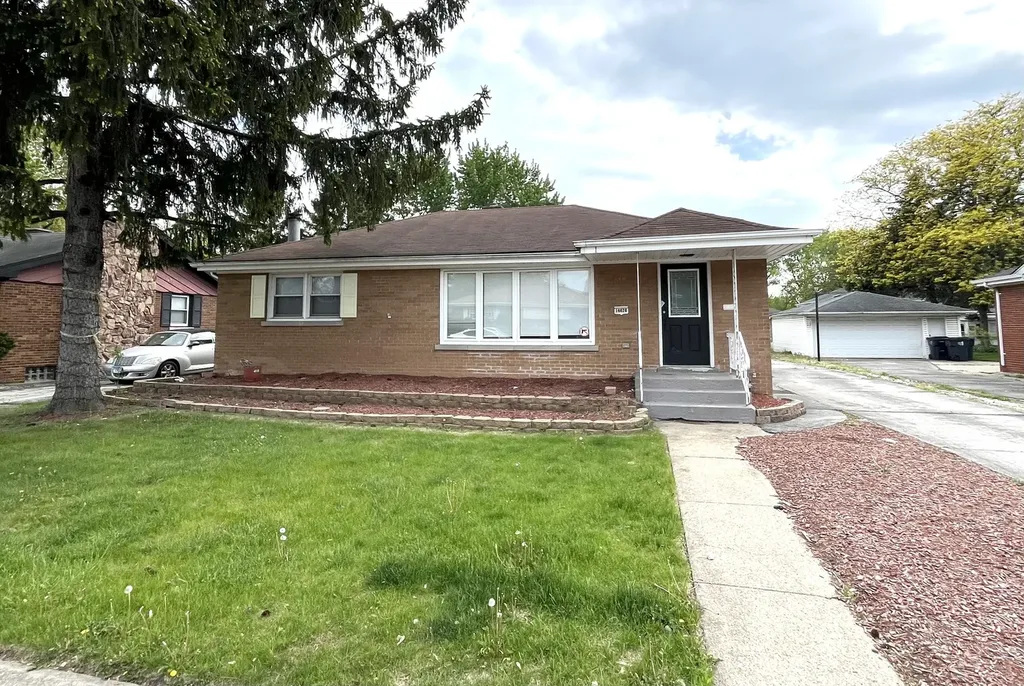 16626 Holland Avenue South Holland IL 60473